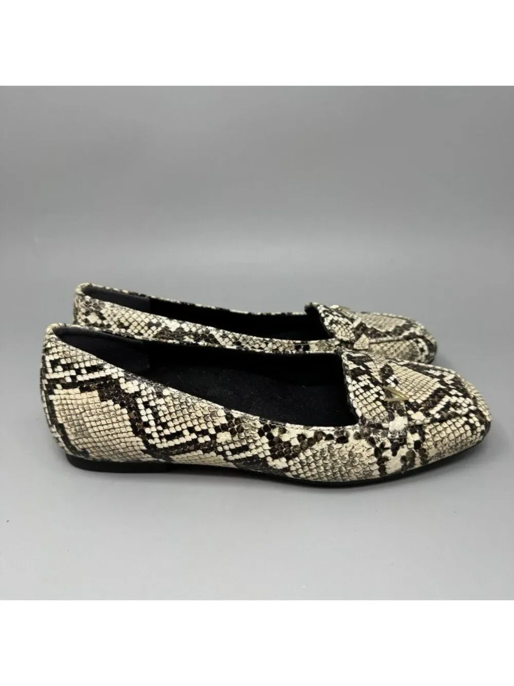 Vionic Hayes Loafer Women's 7 Snake Print Slip On Casual